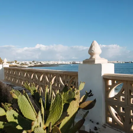 'casa Ola' Relax In Style By The Sea